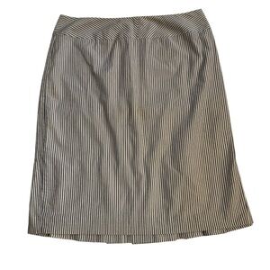 Casual Corner White and Blue A-Line Knee-Length Skirt